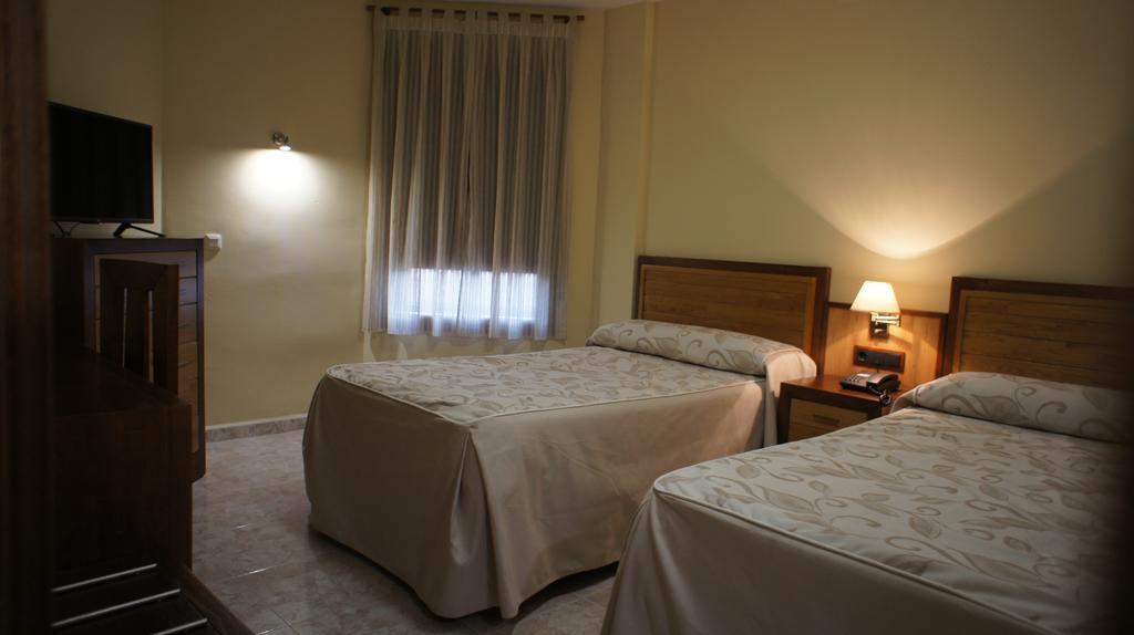 Hotel Puente Romano Alcántara Zimmer foto