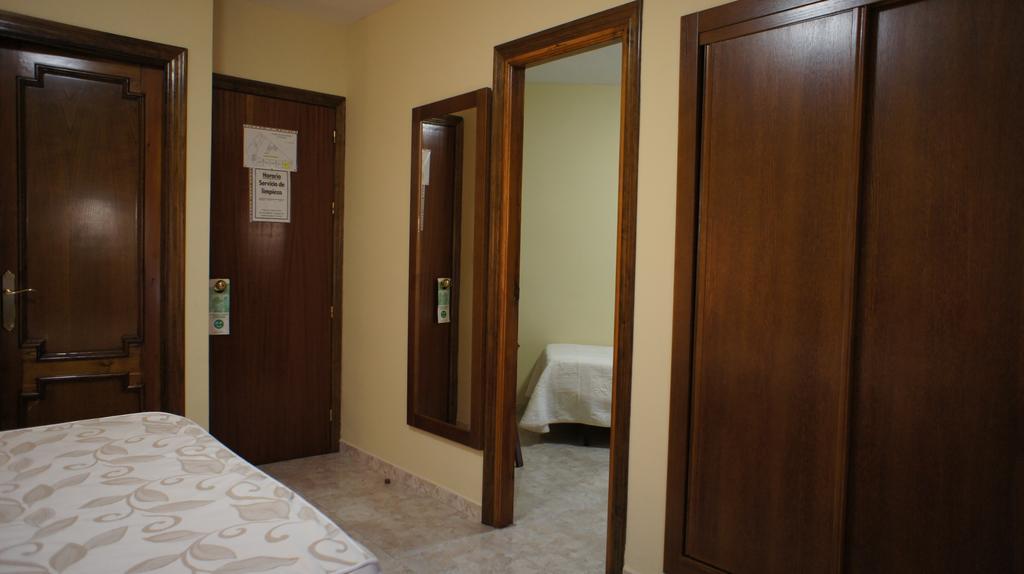 Hotel Puente Romano Alcántara Zimmer foto
